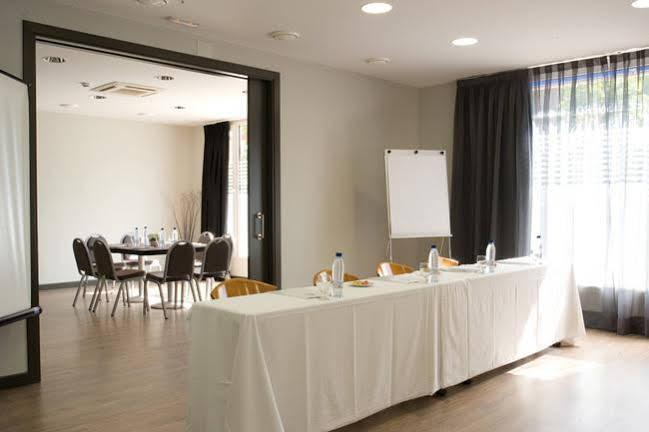 אלקאלה דה הנארס Hotel Cisneros מראה חיצוני תמונה