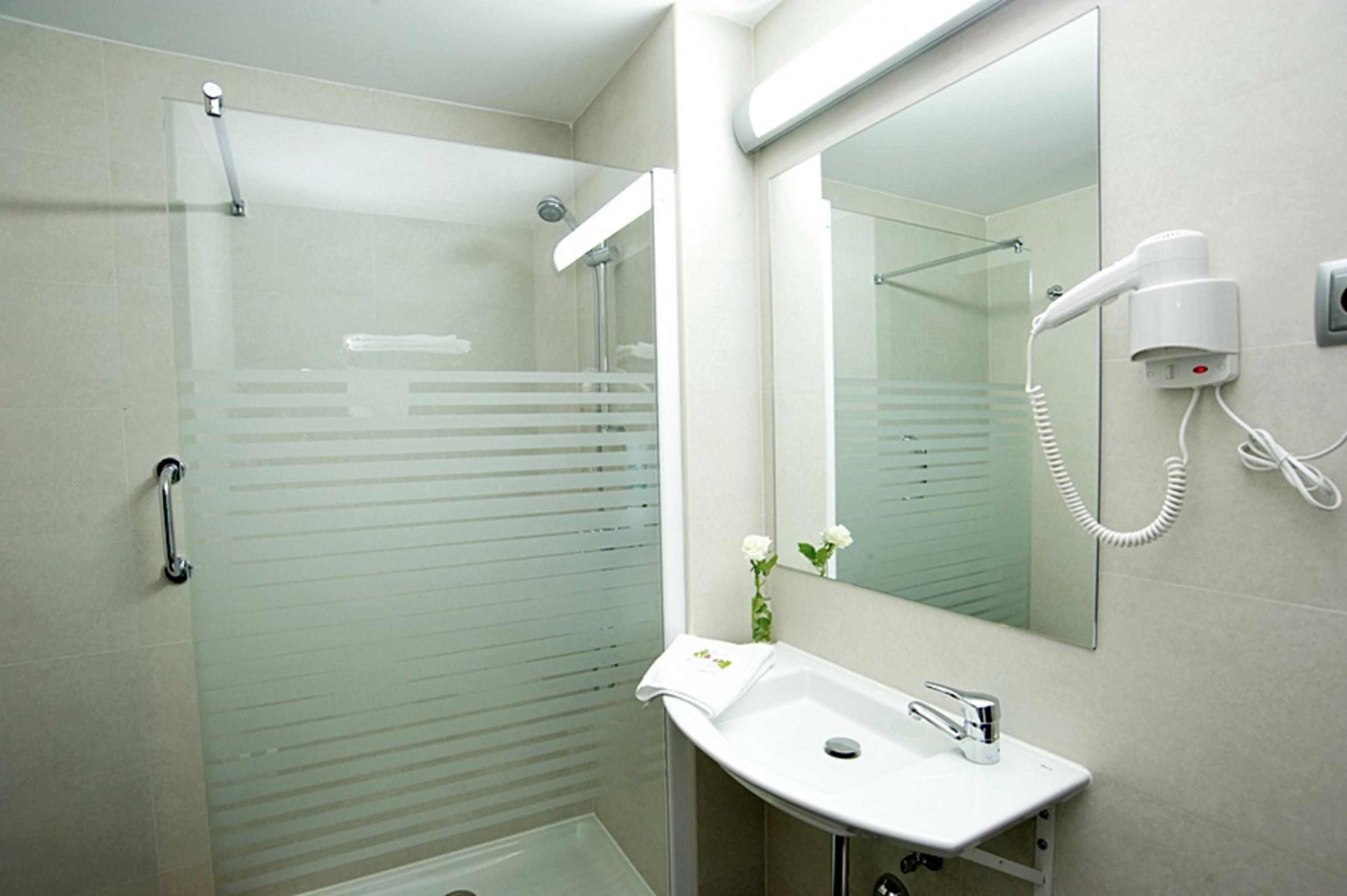 אלקאלה דה הנארס Hotel Cisneros מראה חיצוני תמונה