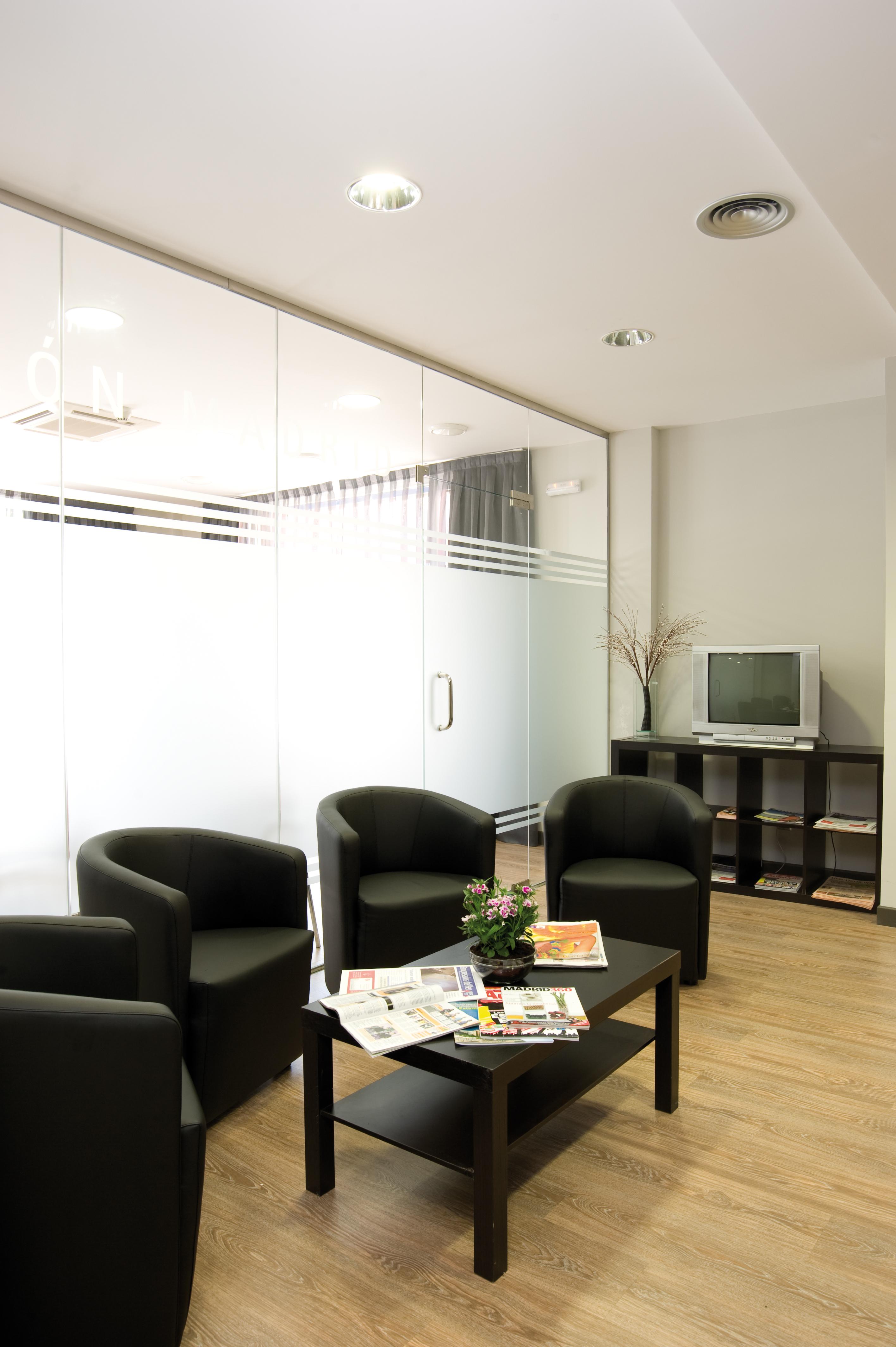 אלקאלה דה הנארס Hotel Cisneros מראה חיצוני תמונה