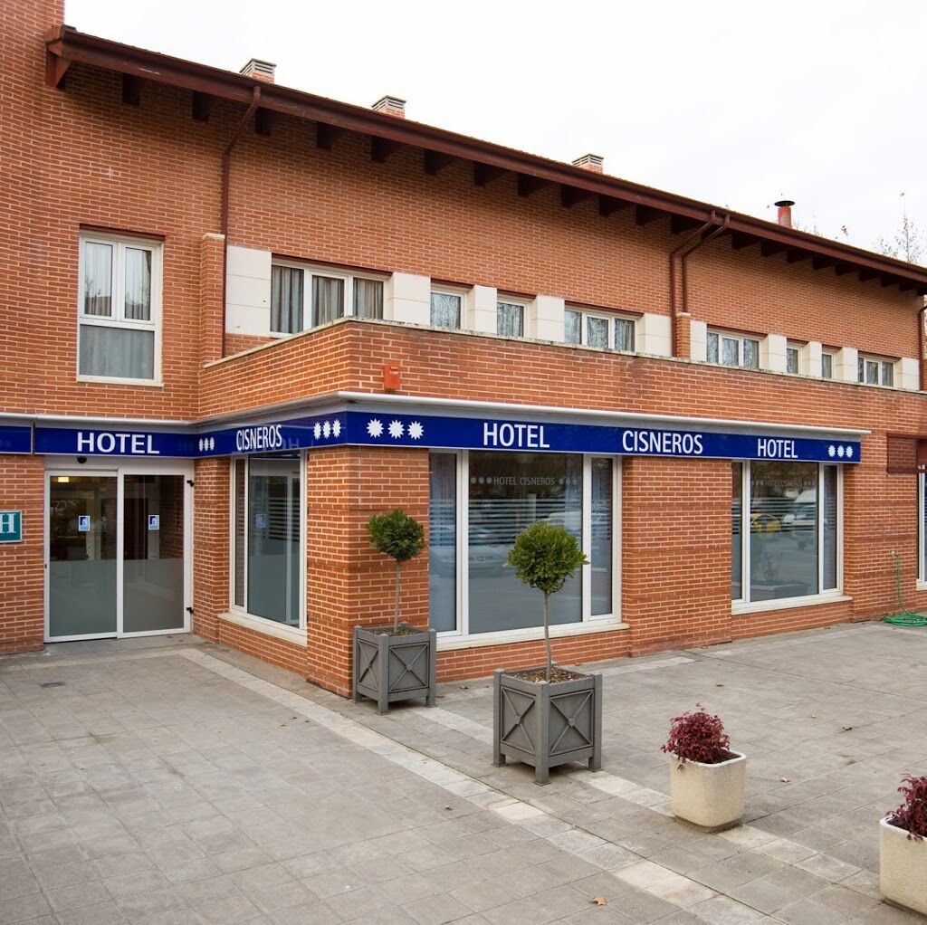 אלקאלה דה הנארס Hotel Cisneros מראה חיצוני תמונה